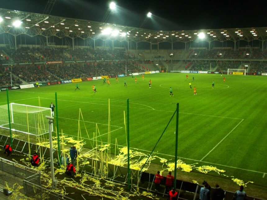 Stadion Korony