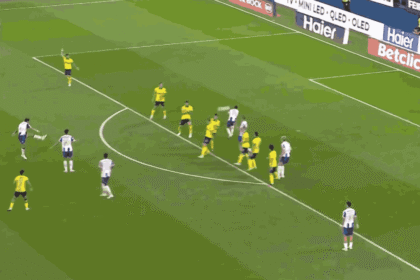 Kiwior Gol